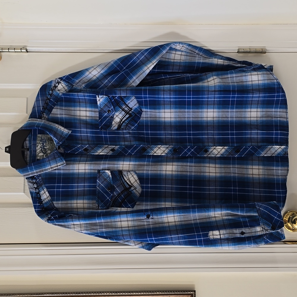 CHALC BRAND MEN'S BLUE & WHITE PLAID LONG SLEEVE FRONT BUTTON SHIRT SIZE XL